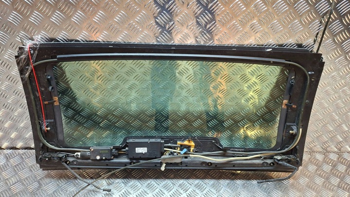 фото №3, Скло зад citroen c3 prulier