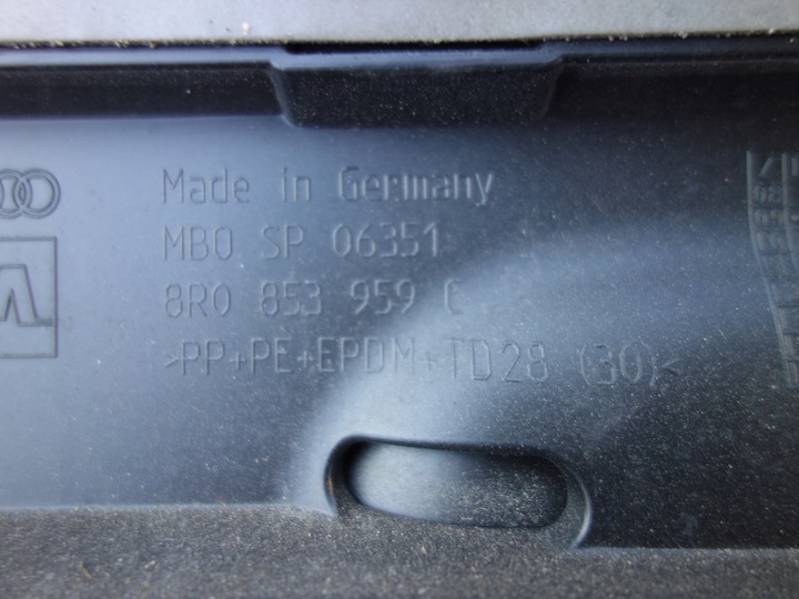 фото №2, Планка дверь audi q5 offroad левый перед 8r0853959c