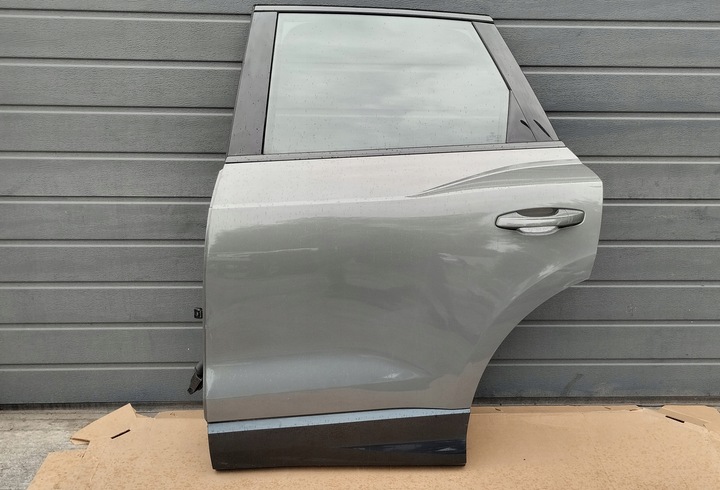 фото №1, Дверь левая задние левый зад audi q3 83a комплектные 19-