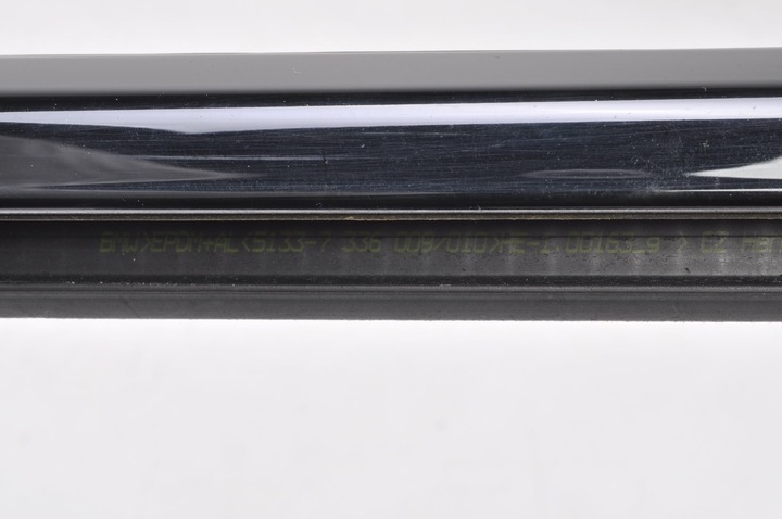 фото №13, Bmw g12 планка стёкла прилегающая к стеклу передняя левая 7336009