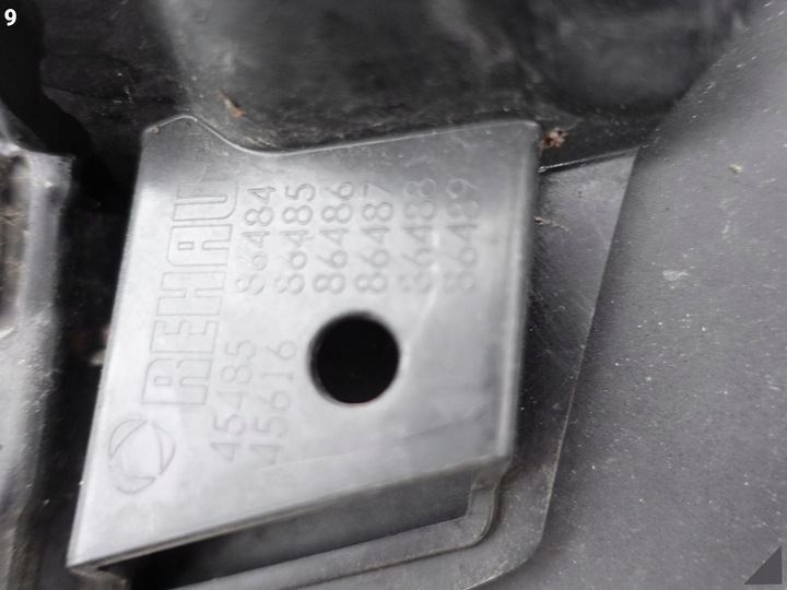 фото №10, Audi rs3 8y0 20- бампер рамка решётка радиатора решётка перед