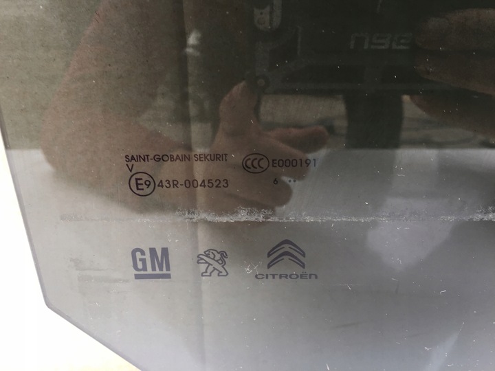 фото №2, Opel combo e скло двері права зад 16r