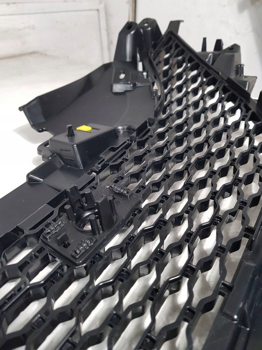 фото №6, Нижняя решётка бампера передней перед land rover evoque ii k8d217f791