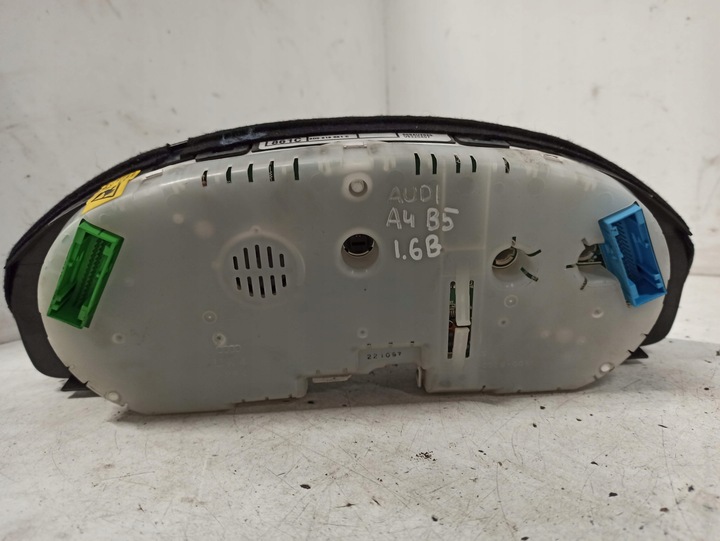 фото №6, Audi a4 b5 1.6b спідометр  прилади 8d0919861c au-0009-001