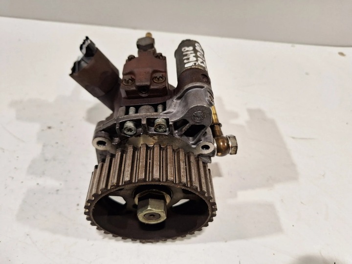 фото №1, Насос впрыскивающий 9641852080 citroen c3 c2 1.4 hdi