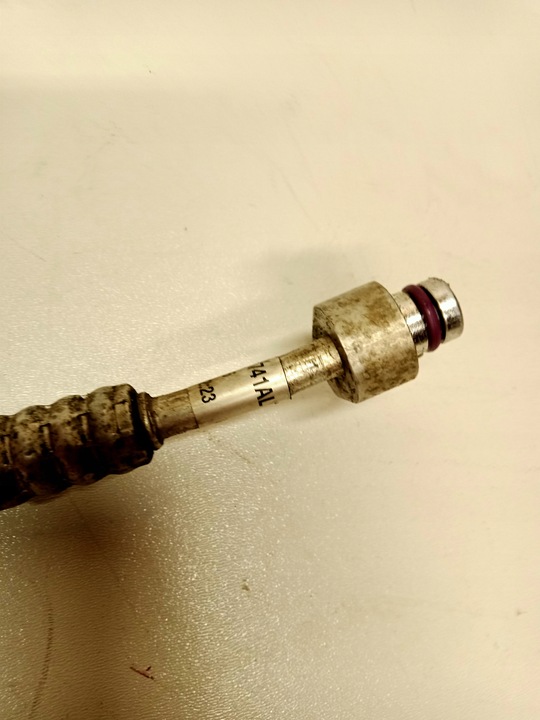 фото №5, Трубка шланг кондиционера audi a4 b9 a5 8w 8w0816741al