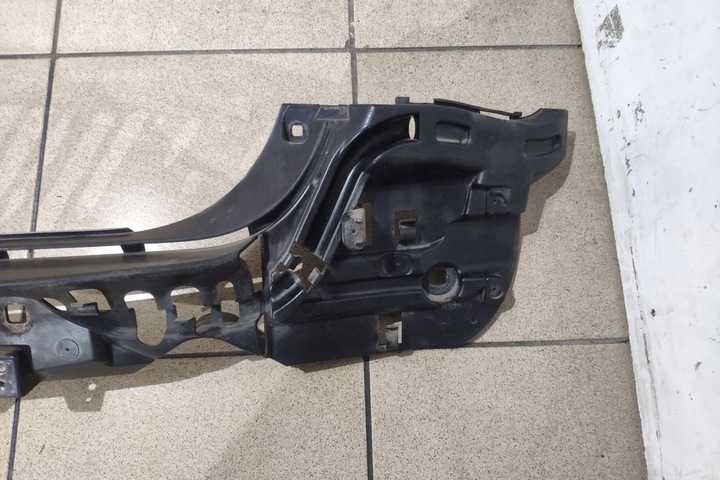 фото №8, Середні кріплення заднього бампера bmw 7 f01, f02 7183883 3.0l дизель