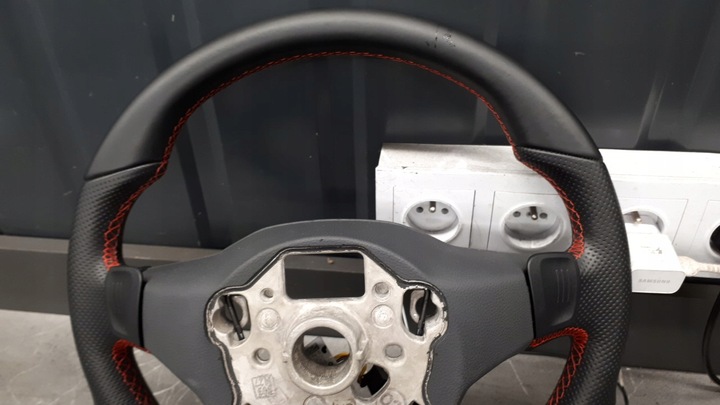 фото №11, 5h0959542c кермо багатофункціональна vw golf viii gtd червона nic