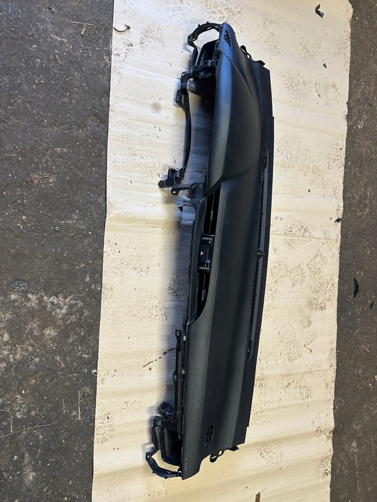 фото №5, Toyota hilux viii 16-25 панель роздавальна подушка безпеки подушка пасажира