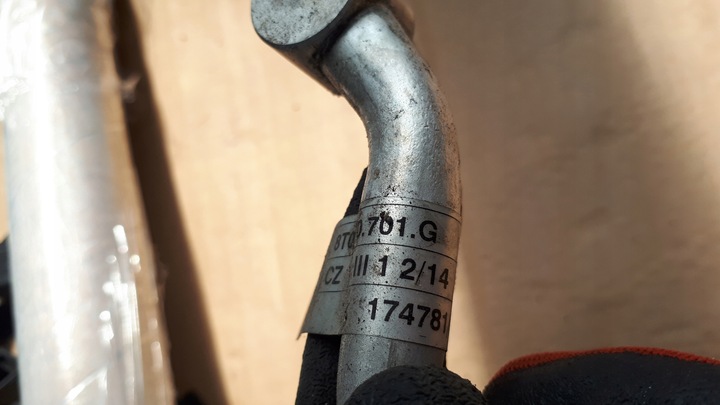 фото №8, S4 b8 рестайлінг a4 шланг кондиціонера 8t0260701g s5