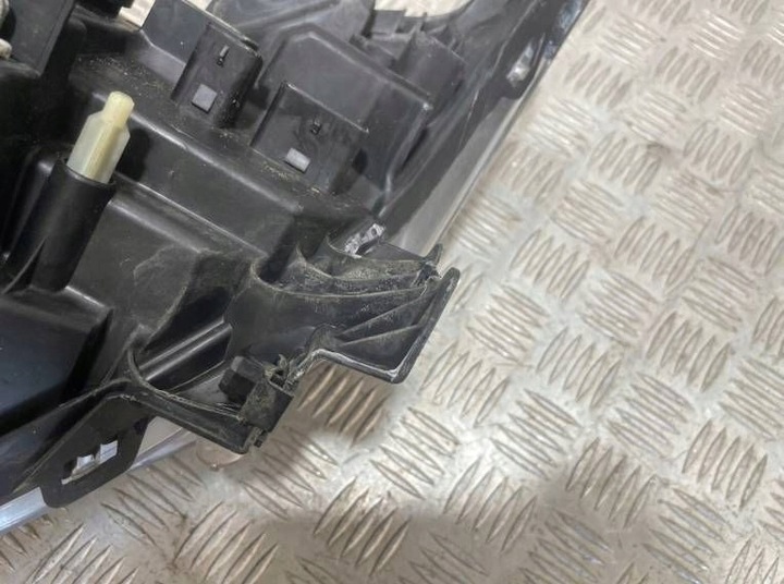 фото №8, Лампа передня права перед bi ксенон поворотний renault laguna iii європа