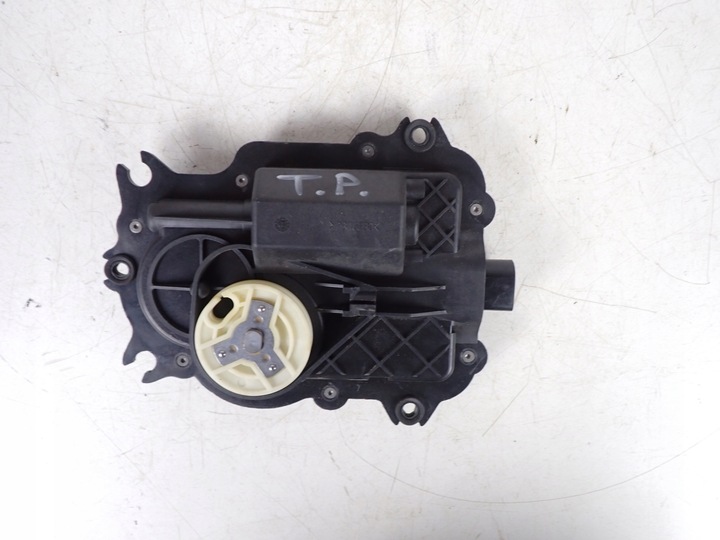 фото №1, Доводчик дверь правые зад audi s8 d3 5.2 fsi 4e0837059