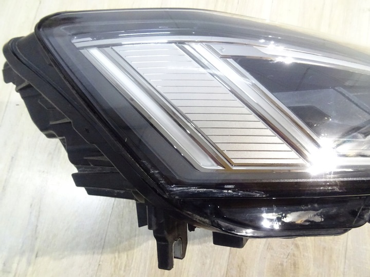 фото №12, Лампа audi a6 c8 matrix повний led 4k0941040 eu llu