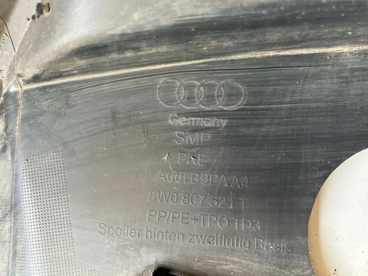 фото №7, Audi a4 b9 8w9 універсал рестайлінг s-line бампер задній  8w9807511 s оригінал