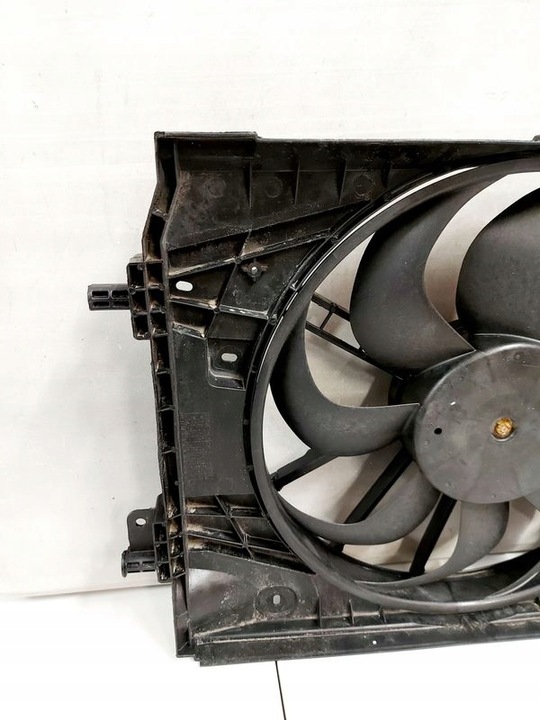 фото №3, Renault clio iv 1.5 dci 1.2 tce вентилятор вентилятор радіатор 214818009r