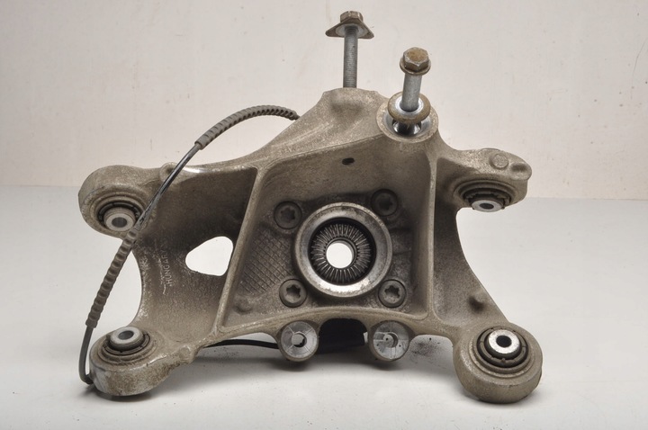 фото №9, Bmw i3 i01 поворотный кулак правые зад 6852164 189159-10