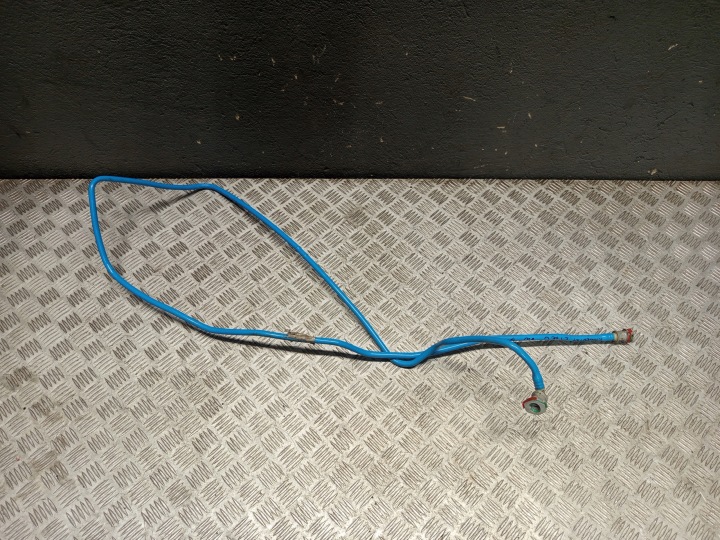 фото №10, Bmw (oem) 7449067 3' g20 g21 4' g22 g23 трубка  обратный топлива з задний