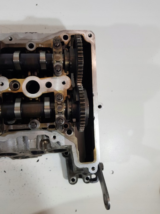 фото №10, Головка двигателя 77767808 bmw e90 e91 n47 2.0d n47d20c