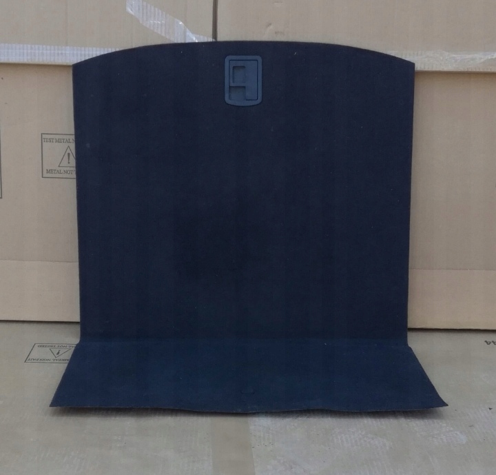 фото №11, Audi a4 b9 рестайлінг боковина багажника полиця підлога захист ременя зад sedan ідеальний стан