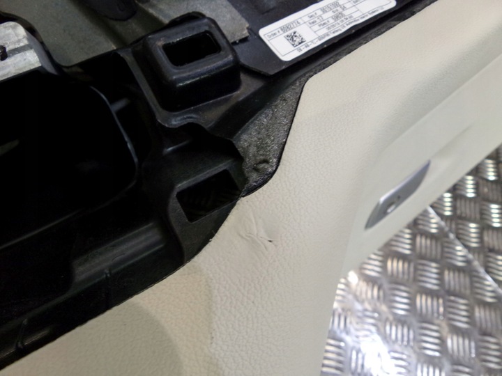 фото №13, Bmw x5 g05 x6 g06 g07 f95 панель раздаточная консоль кожа elfenbein белый