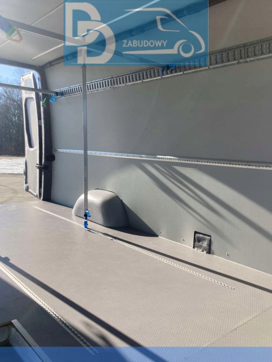 фото №5, Mercedes sprinter средний надстройка серый pvc докатка монтаж