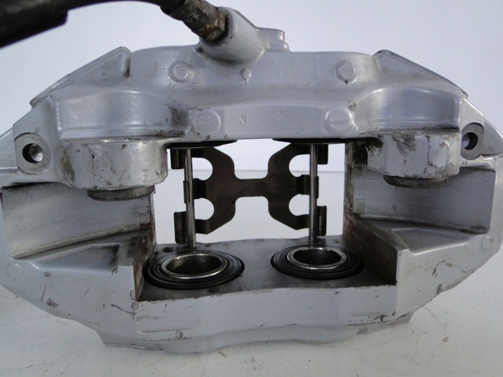 фото №11, Mercedes затискачі гальмівні передні перед комплект amg glc 253 cls 257