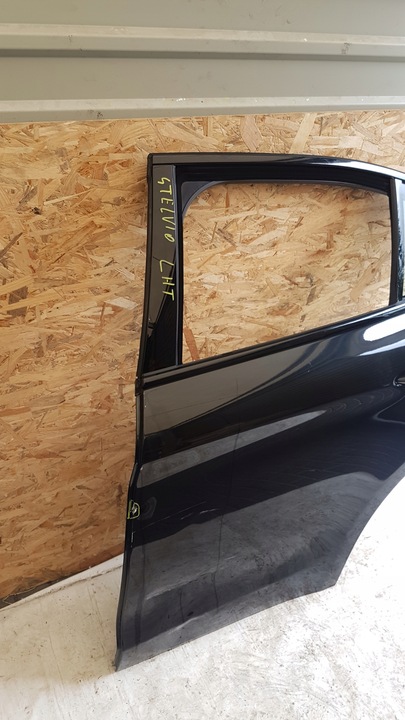 фото №4, Alfa romeo stelvio двері kpl.lewy зад