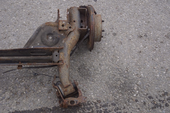 фото №13, Балка підвішування зад nissan juke f15