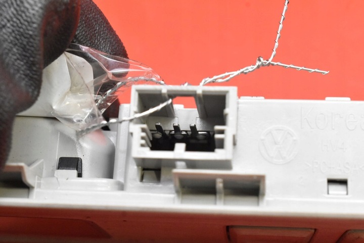 фото №8, Лампа освещение интерьера зад 654947290 skoda fabia 4 iv 21-