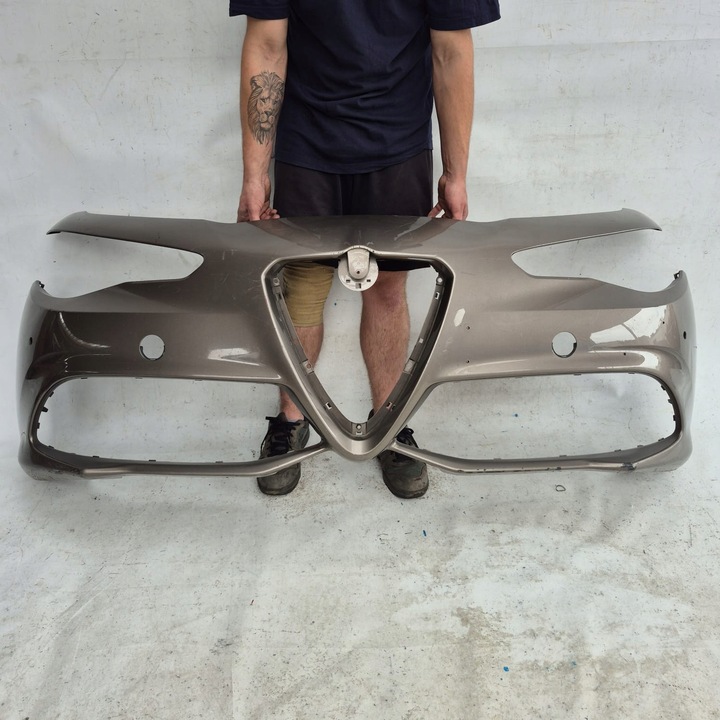 фото №1, Alfa romeo giulia veloce 16- бампер перед переднє pdc spr 5055656