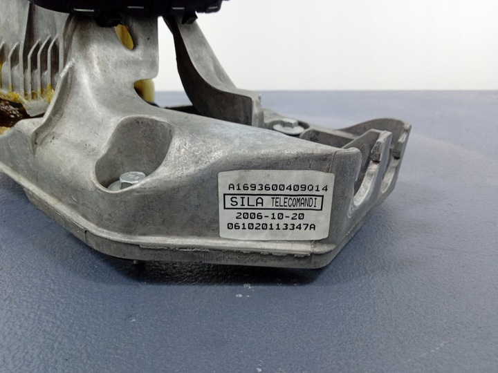 фото №5, Mercedes w169 рычаг изменения коробки передач a1693600409