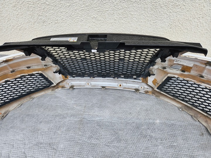 фото №10, Audi rs3 8p0 бампер перед решётка радиатора решётки