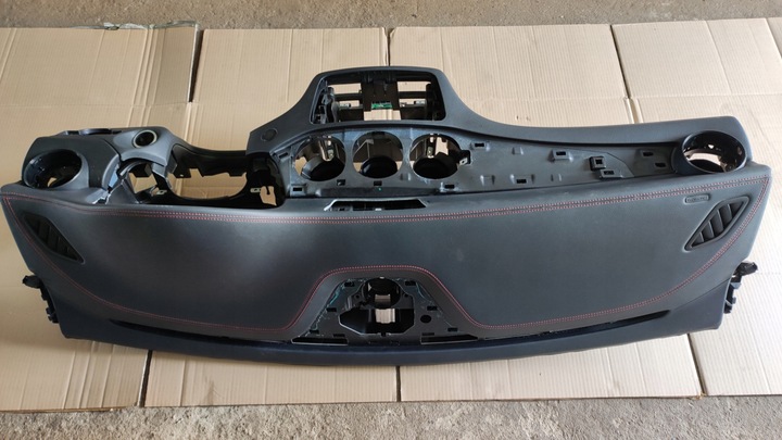 фото №8, Mercedes cla cla45 w117 amg панель консоль uk