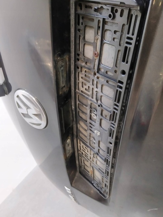 фото №12, Крышка зад чёрная vw volkswagen touran i 2003-2010