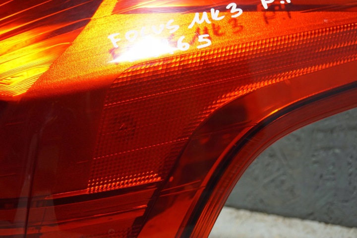 фото №7, Ford focus mk3 фара праве зад hb s2265
