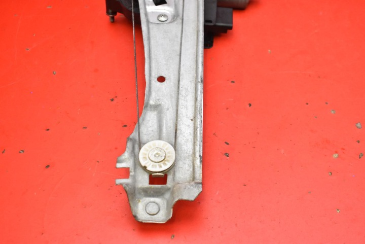 фото №10, Подъемник стекла левое зад 9673154280 peugeot 2008 1 i 5d hb 13-17