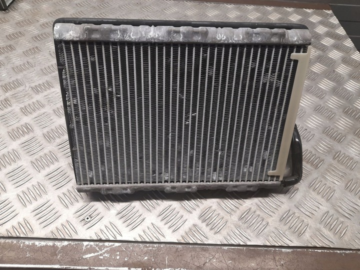 фото №5, Audi q7 4m 2017 радіаторів нагрівача