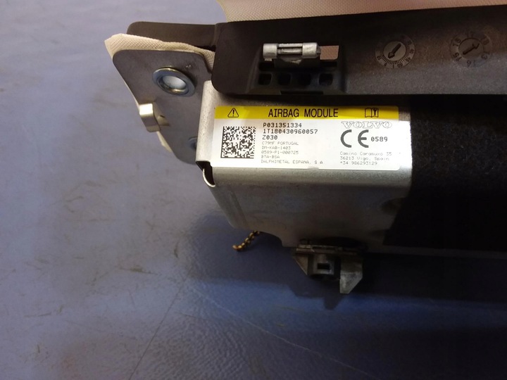 фото №11, Volvo xc60 ii панель раздаточная подушки ремни