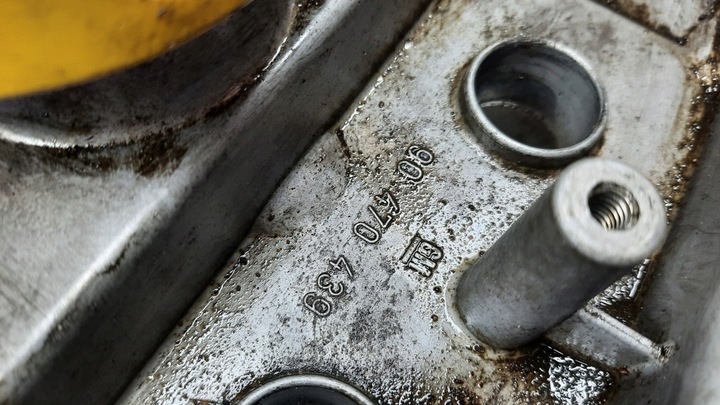 фото №6, Кришка клапанів 90470439 opel astra g 1.6 16v