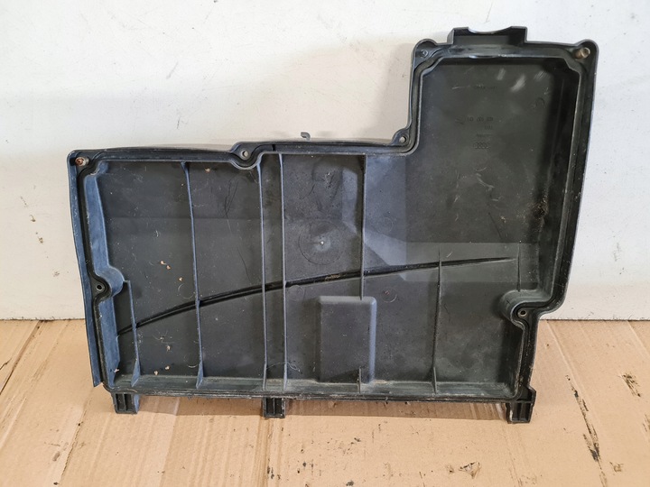 фото №8, Кришка блоків управління audi a8 d2 eu 4d1937128f