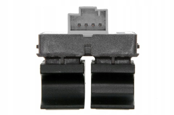 фото №10, Кнопка открывания заливка i багажник passat cc 08-