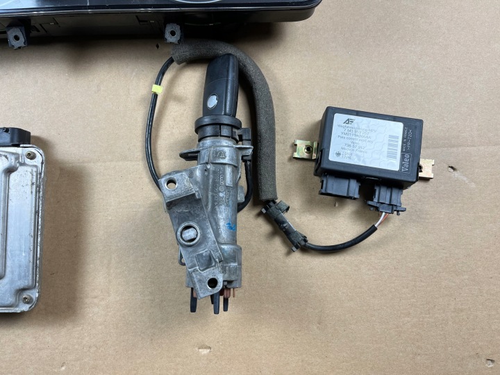фото №7, Seat alhambra mk1 1.9 комплект стартовый 038906019j