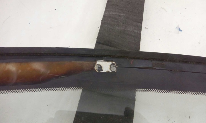 фото №3, Стекло задняя зад toyota avensis i hbk 98-03