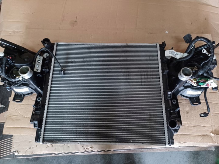 фото №8, Jeep wrangler jk 2.8 pas переднє радіатор лампи