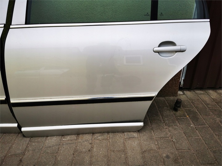 фото №3, Skoda superb i 3u 01-06 двері ліві зад комплектні демонтаж