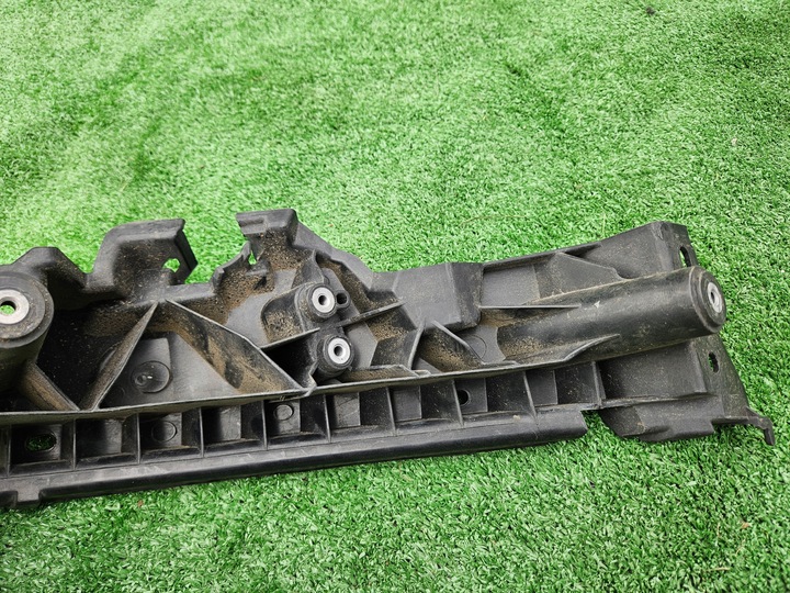 фото №11, Крепление лампы левая перед audi q5 8r