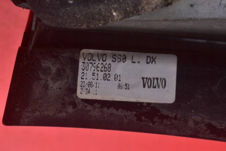 фото №7, Фара права зад задня 30796268 volvo s60 2 ii 10-13