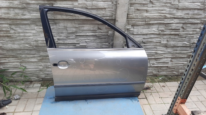 фото №1, Двері перед передні праві vw passat b5 рестайлінг 02r