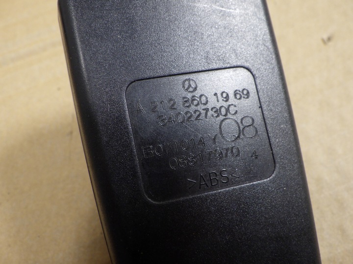 фото №3, Застібка ременя лівий зад w212 2128601969