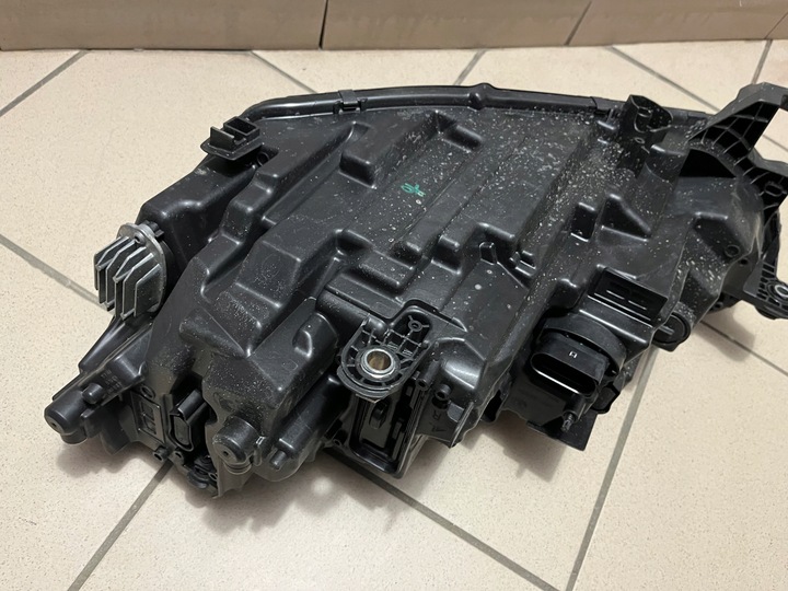 фото №15, Skoda octavia iv 4 повний led 5e4 лампа передня перед права